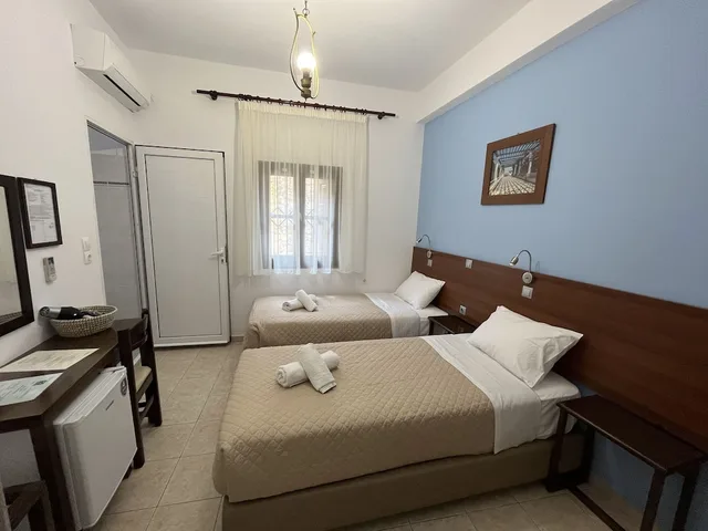 غرفة أساسية بسريرين منفصلين، Eleni Rooms 1/3
