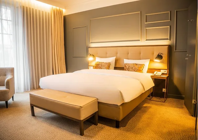 Elegant, Double Bed, Parkhotel Kurhaus Bad Kreuznach 1/9