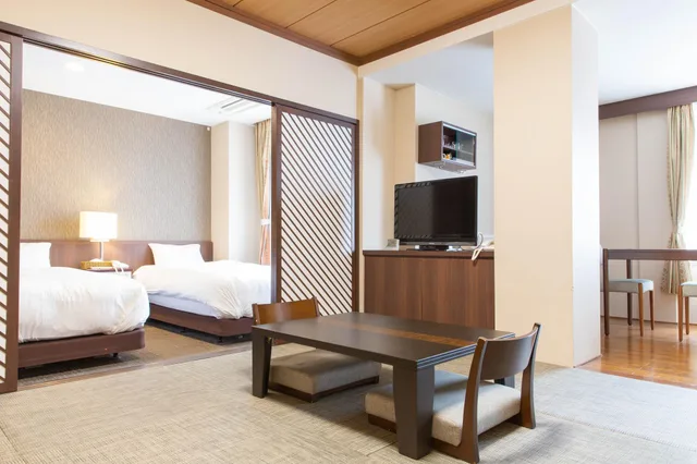 غرفة يابانية غربية، KAWAGUCHIKO PARK HOTEL 2/2
