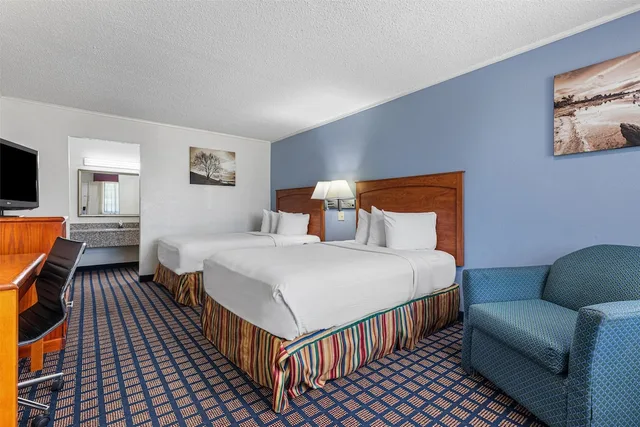 غرفة قياسية بسريرين مزدوجين للمدخنين، Best Western Palestine Inn 1/5