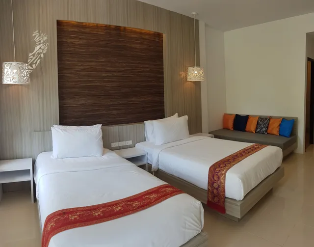 غرفة ديلوكس بسريرين منفصلين بشرفة بغرفة نوم واحدة مع أريكة، Ao Nang Baan Suan Resort 2/5
