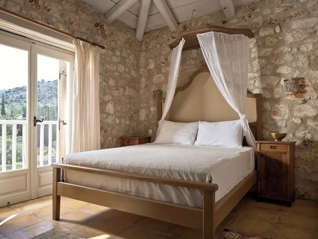 2 Bedrooms, Traditional, Villa, Twin Beds, King Bed, Sea View, Private Pool, Orfos Villas 2/6