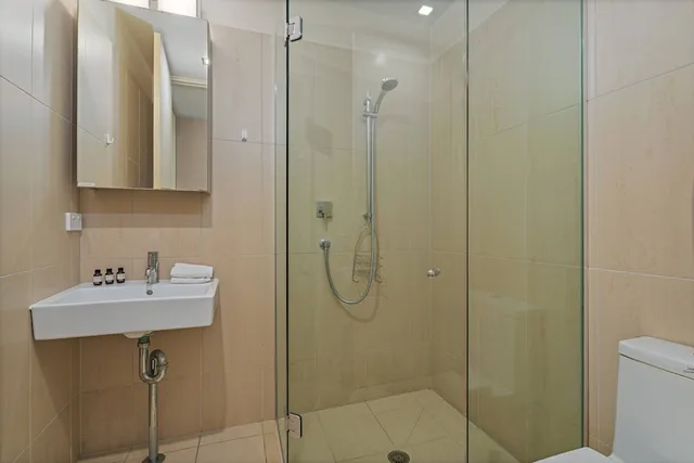 شقة بسريرين كوين بإطلالة على النهر بغرفتي نوم، Esplanade Apartments 4/4