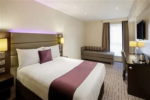 غرفة مفردة بسرير مزدوج، Premier Inn Birmingham North Sutton Coldfield 1/1