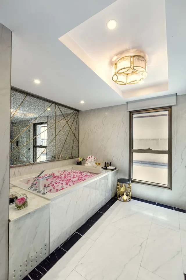 جناح رئاسي بسريرين كينج، فندق جوديان(Joudyan Olaya Riyadh) 4/8