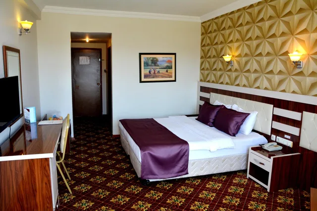 غرفة قياسية ثلاثية، Garden Kale Hotel 1/9