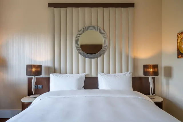 جناح رئاسي بسرير كينج مع دخول الصالة، Radisson Blu Hotel, Addis Ababa 10/10