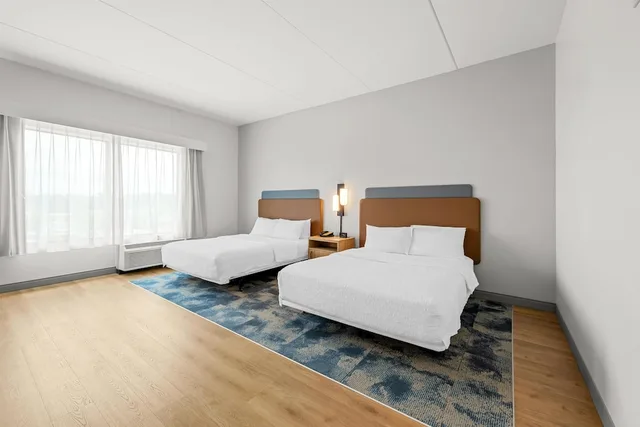 Room, 2 Queen Beds, Accessible, Hampton Inn & Suites Swansboro Near Camp Lejeune, NC 2/4