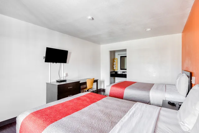 غرفة بسريرين مزدوجين، OYO Hotel Baton Rouge East I-12 Louisiana 2/3