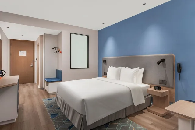 غرفة قياسية بسرير فردي، Holiday Inn Express Taizhou Toumen Port 1/3