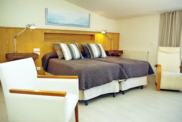 غرفة سوبيريور بسرير كوين، Llafranch Hotel 1/10