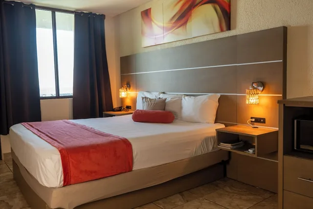 غرفة ديلوكس بإطلالة على البحر مفردة بسرير كينج، Hotel El Guajataca 1/5