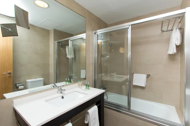 غرفة بسريرين منفصلين بشرفة، Don Pepe Hotel - Adults Only 4/4