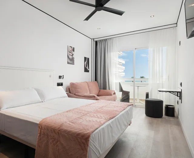 Standard, Sea View, Balcony, Hotel Condesa 1/2
