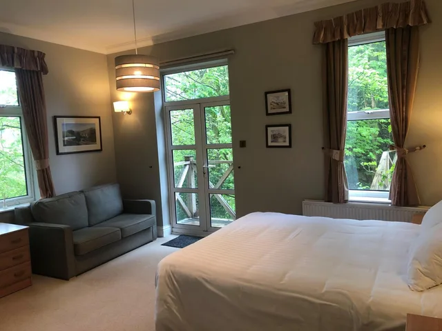 غرفة بسرير مزدوج لذوي الإعاقة، Windermere Manor 1/4
