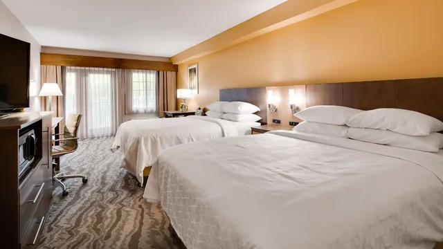 جناح بسريرين كوين لذوي الإعاقة، Best Western Plus River Escape Inn & Suites 2/9