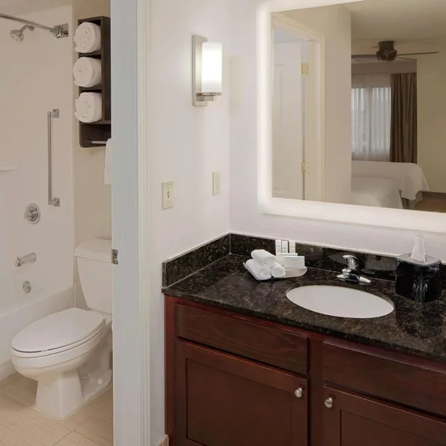 Room, King Bed, Homewood Suites by Hilton Minneapolis Mall of America 3/4