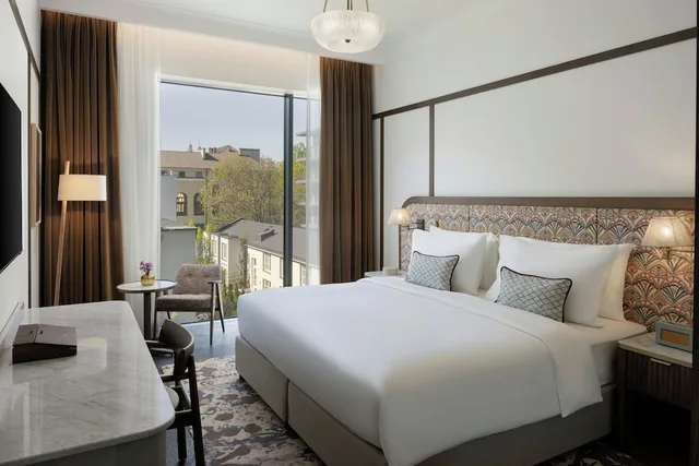 Heritage, King Bed، Stradom House, Autograph Collection 8/10