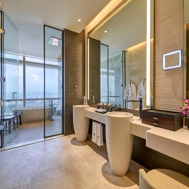 Sky, Suite, King Bed، Banyan Tree Kuala Lumpur 4/5
