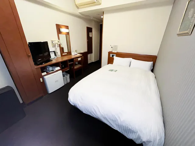 غرفة بسرير نصف مزدوج، Hotel Route-Inn Tosu Ekimae 9/10
