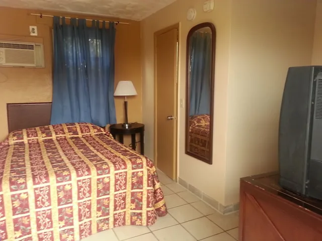 غرفة قياسية بسرير مزدوج، Atlantic Inn 1/2