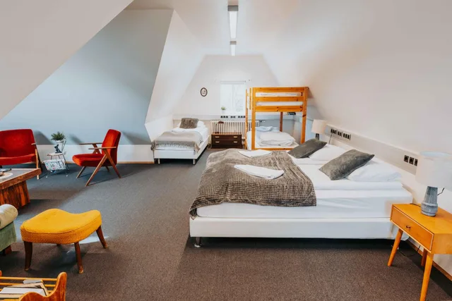 غرفة عائلية بحمام مشترك، Heradsskolinn Historic Guesthouse 1/1