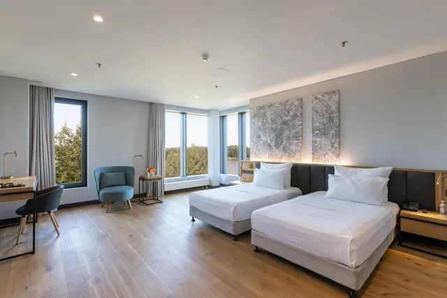 Deluxe, Double or Twin Bed, Pool Access، Vilnius Grand Resort 1/4