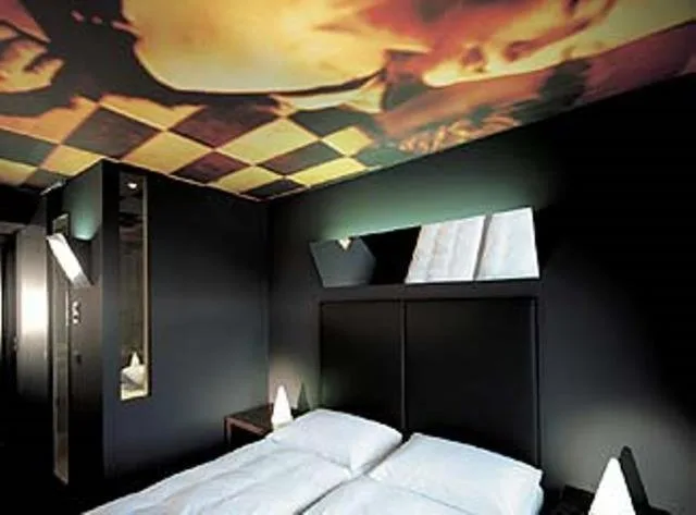 غرفة كومفورت مفردة، Kult Hotel 1/1