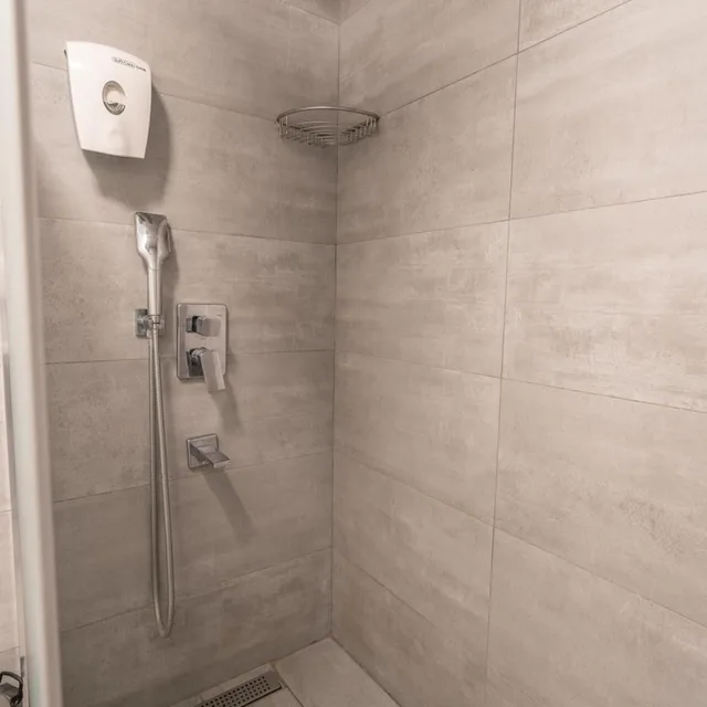 غرفة ثلاثية، May Park Hotel 5/6