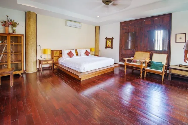 غرفة قياسية بسرير كينج، RedDoorz Plus Evergreen Boutique Hotel 2/6