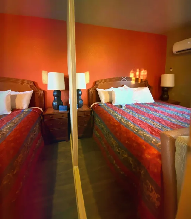 غرفة قياسية بسرير كينج، Rodeway Inn Near Coachella 3/9