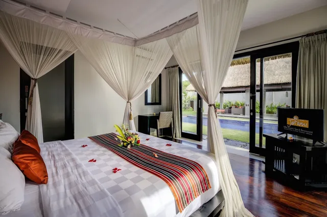 فيلا عائلية بسرير كينج وسريرين منفصلين بإطلالة على المسبح بغرفتي نوم بمسبح خاص، Villa Jerami And Spa 3/5