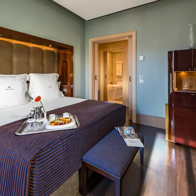 Grand, Suite, Double Bed, Casa Fuster 5/8