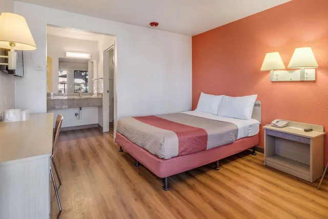 غرفة ديلوكس بسرير كوين، Motel6 Fairfield, CA - North 4/9