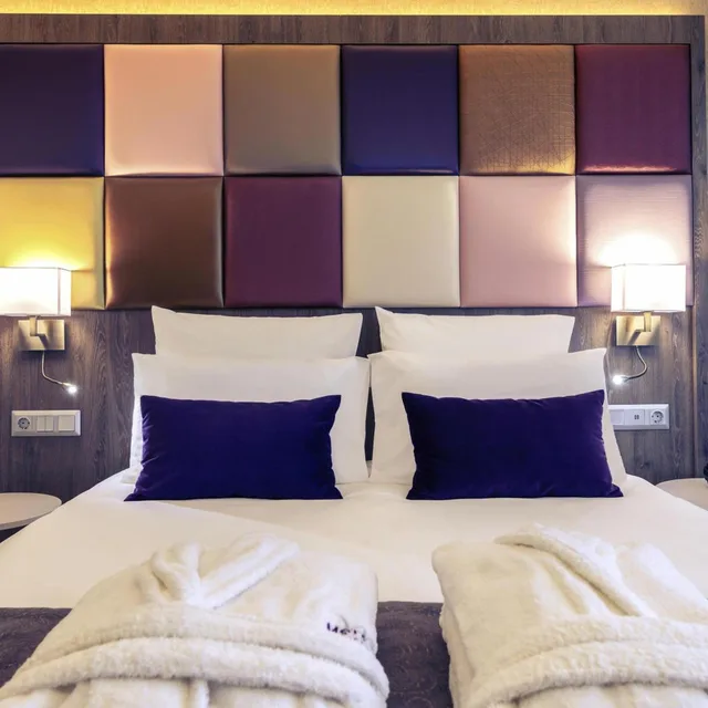 جناح جونيور سوبيريور، Mercure Budapest Korona Hotel 4/9