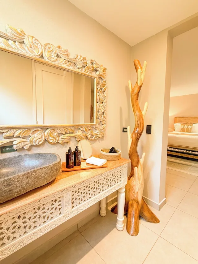 غرفة سوبيريور ثلاثية بإطلالة على الحديقة والبحر، The Providence Hotel Boutique 7/8
