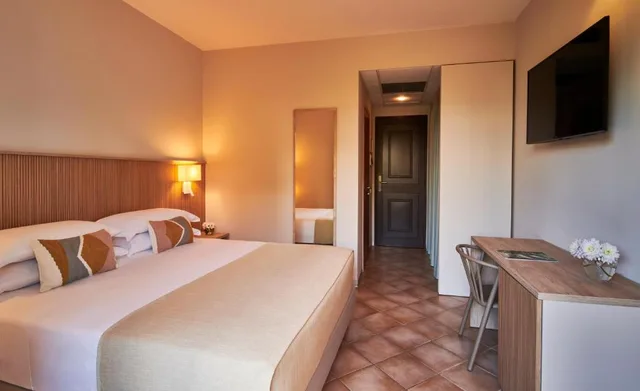 غرفة كلاسيكية بشرفة، Torreserena Resort 1/3