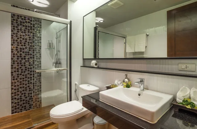 Deluxe, Double or Twin Bed, Cliff View، Andaman Breeze Resort 7/7