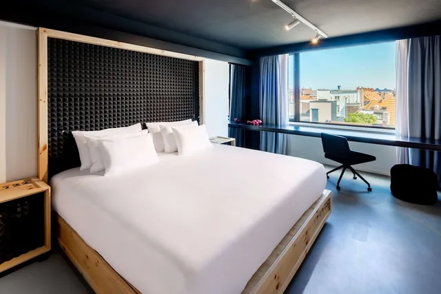 Nhow, Art, Junior Suite, King Bed، Nhow Brussels Bloom 3/10