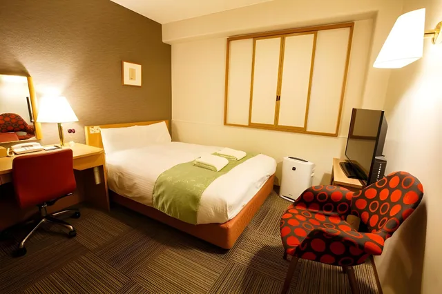 غرفة قياسية بسرير مزدوج بحوض استحمام، Fukuoka Floral Inn Nishinakasu 1/1