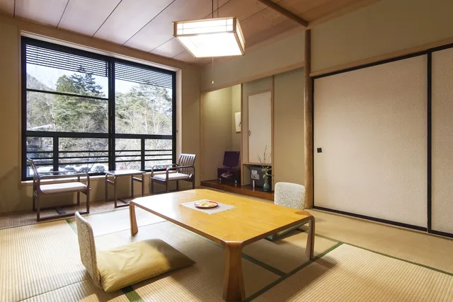غرفة يابانية بفرشتي فوتون، HOTEL SEIKOEN 1/1