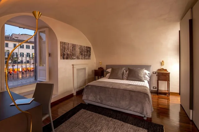 Deluxe, King Bed, Balcony, Palazzo De Cupis 2/3