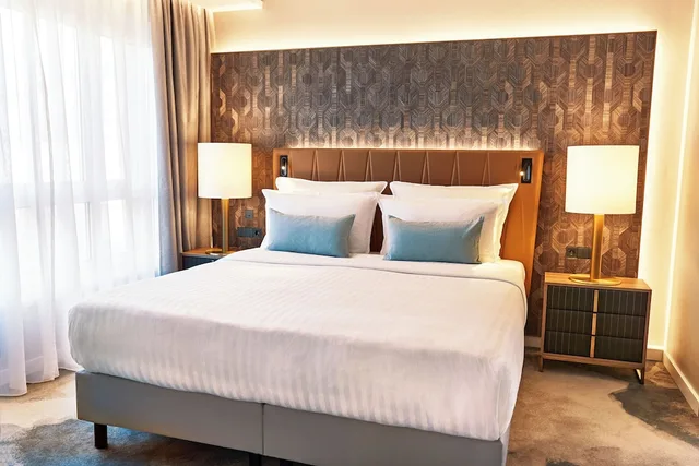 جناح ديلوكس، Steigenberger Hotel Hamburg 4/10