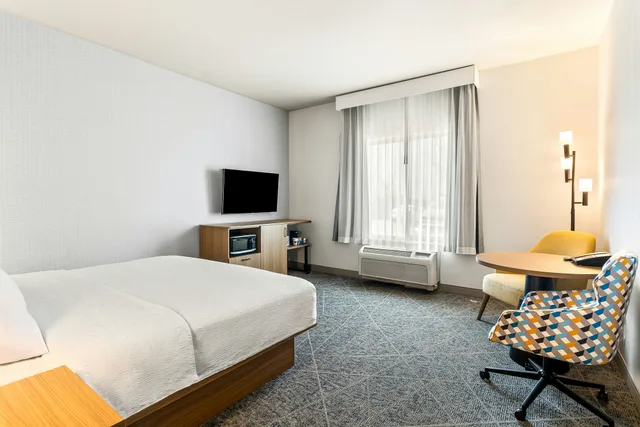 غرفة بسرير كينج، Hampton Inn Suites Merced 1/4
