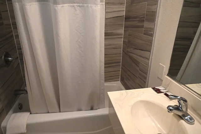 غرفة قياسية بسرير كينج، Hollywood Stars Inn 7/7