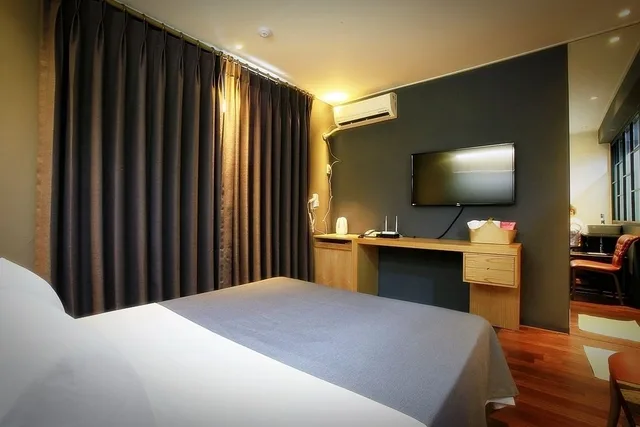 غرفة ديلوكس بسرير مزدوج، Chuncheon Urbane Hotel 2/10