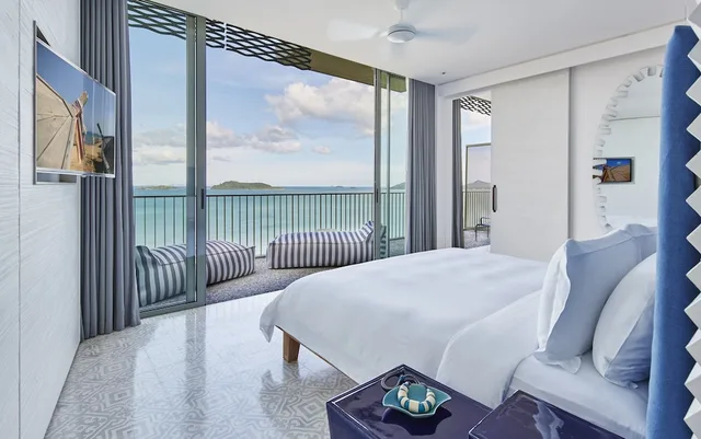 Bay Suite, King Bed, Como Point Yamu Phuket 1/1