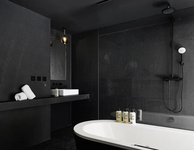 Extra Large Urban، 25hours Hotel Bikini Berlin 7/10