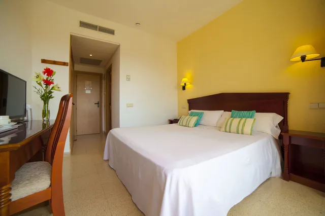 غرفة أساسية مفردة بشرفة، Valentin Somni Hotel & Suites - Adults Only 2/9