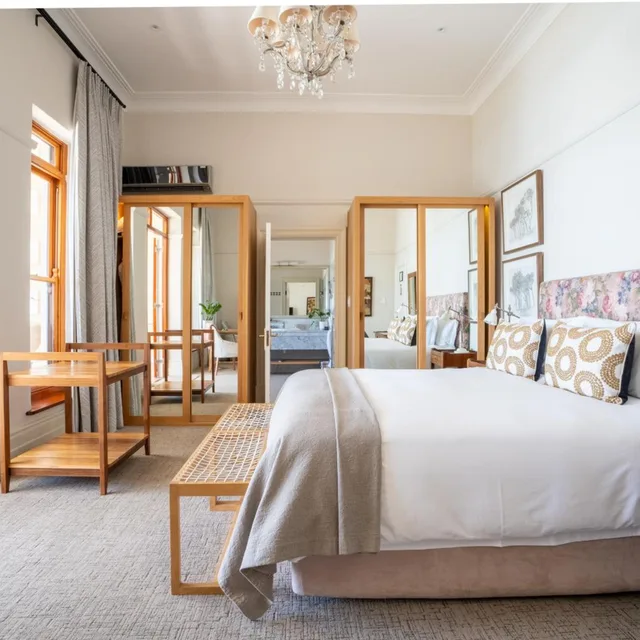 غرفة ديلوكس بسرير مزدوج بإطلالة على البحر بشرفة، Ellerman House 3/10